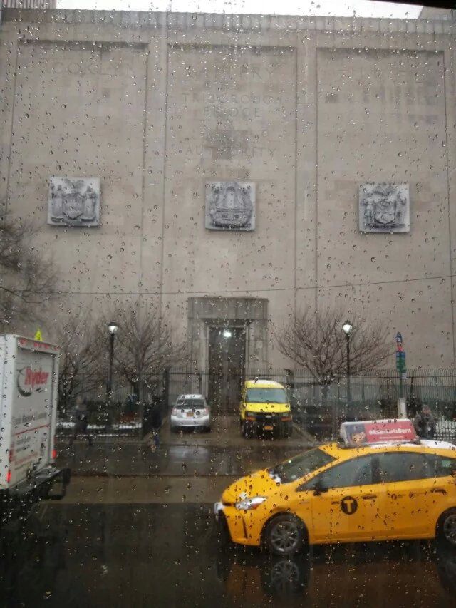 纽约桥梁隧道管理局