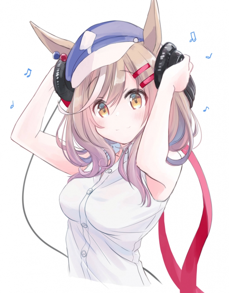 诗宝这样带耳机不疼吗